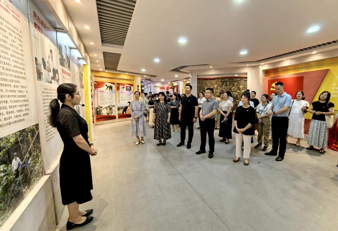 e8b43b5007bf4804b5423df17e7e3023.jpeg e8b43b5007bf4804b5423df17e7e3023.jpeg